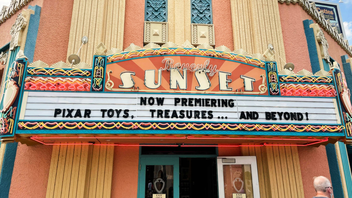 Beverly Sunset Boutique sign after reopening