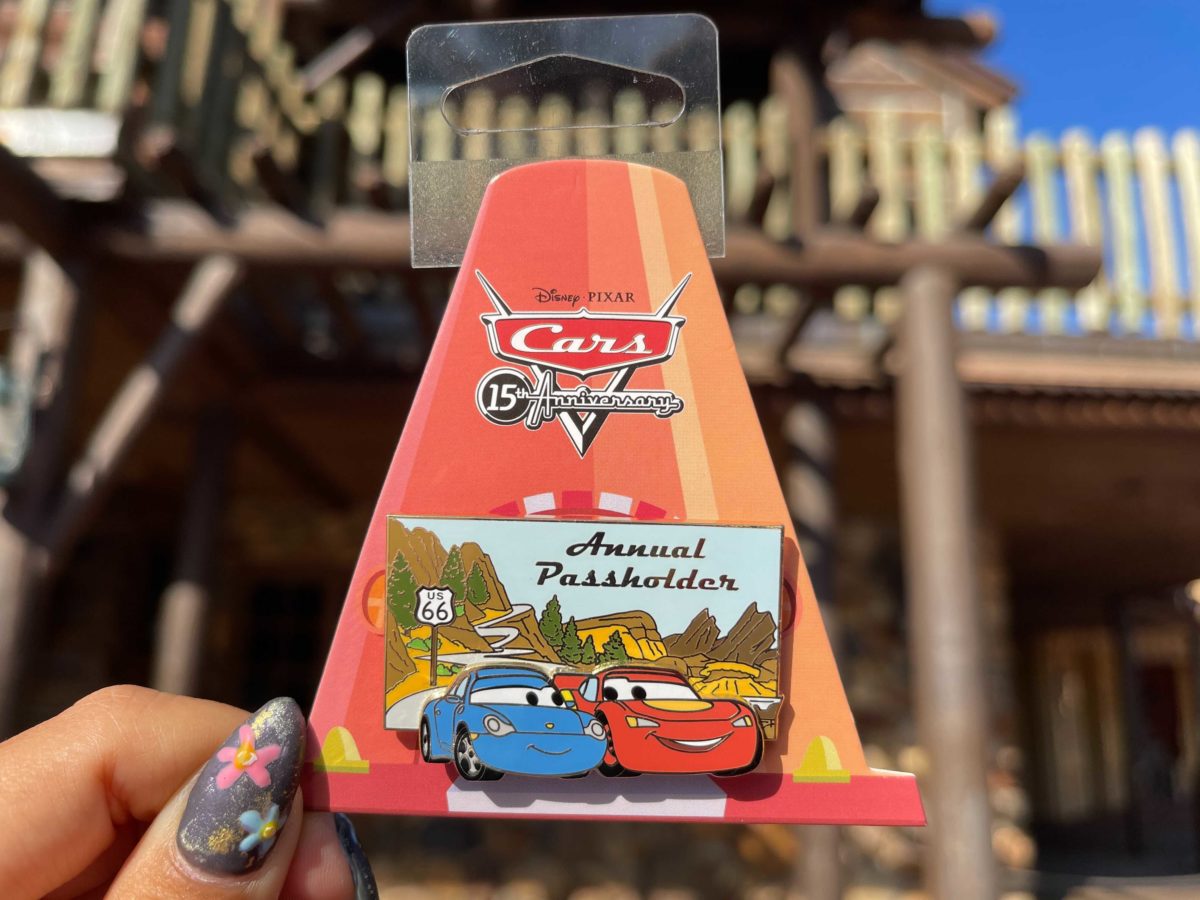 New Cars 15th Anniversary Pin limited edition for Annual Passholders featuring Flo and Lightning McQueen