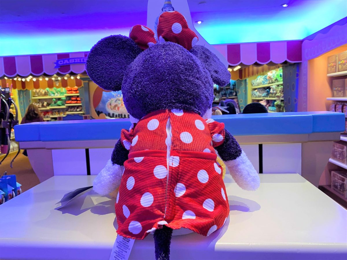 disney-california-adventure-big-top-toys-weighted-plush-minnie-mouse-1-3085467
