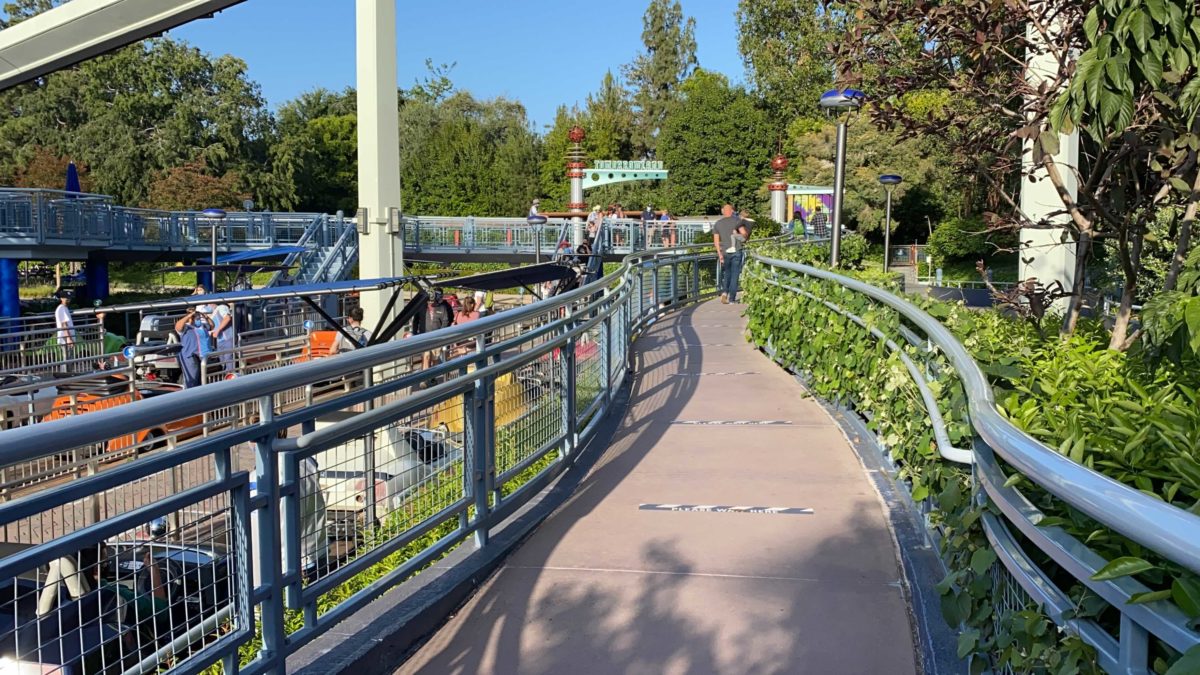 PHOTOS, VIDEO: Autopia Races Back Into Action at Disneyland Park - WDW ...