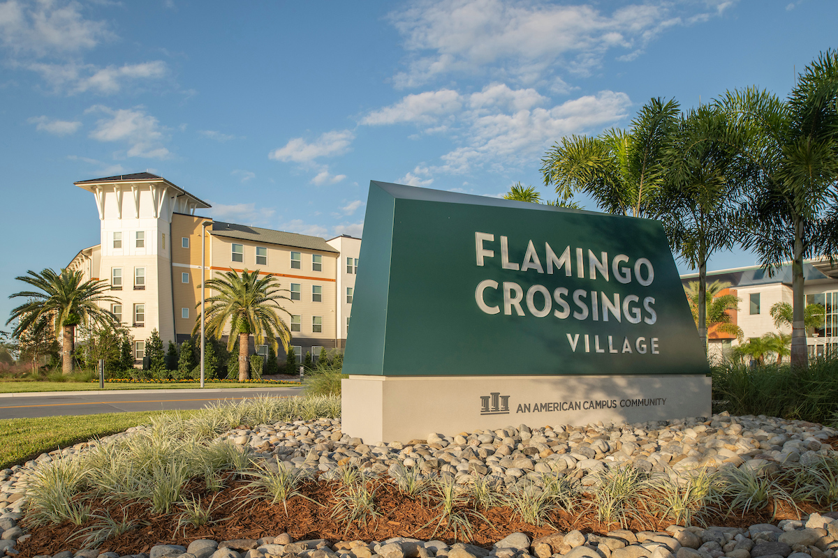 flamingo-crossings-village-3394414