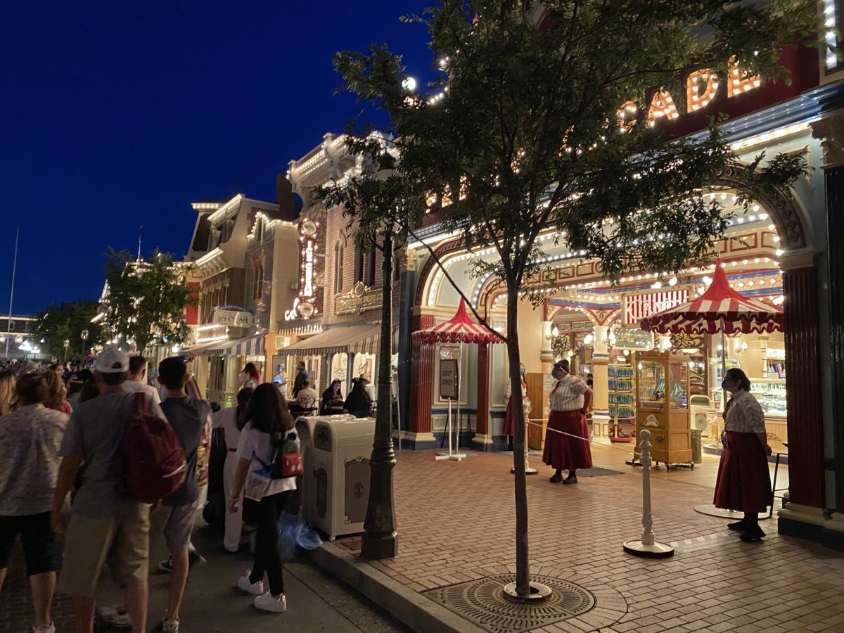 Main Street U.S.A DL Reopening