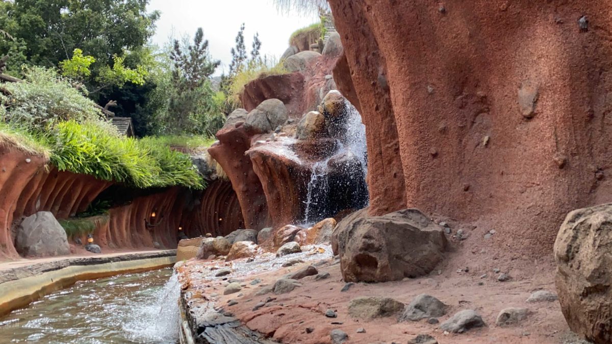 Splash-Mountain-Disneyland-Reopening