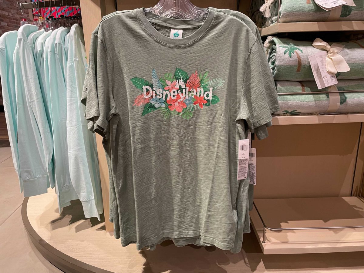 Disneyland-Tropical-Collection