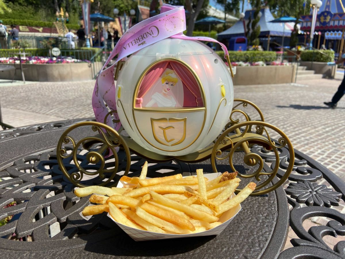 Cinderella-Popcorn-Bucket