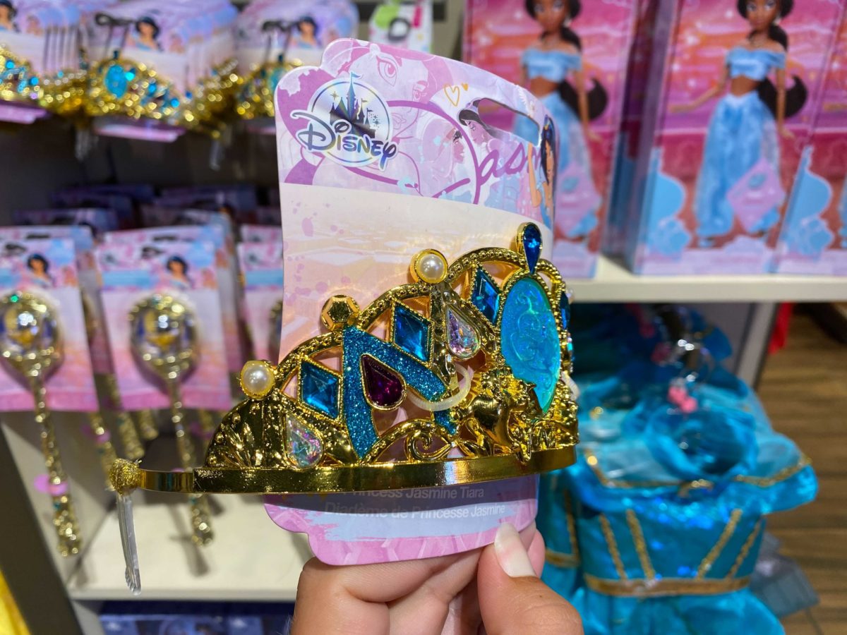 jasmine-castle-collection-tiara-6-3058417