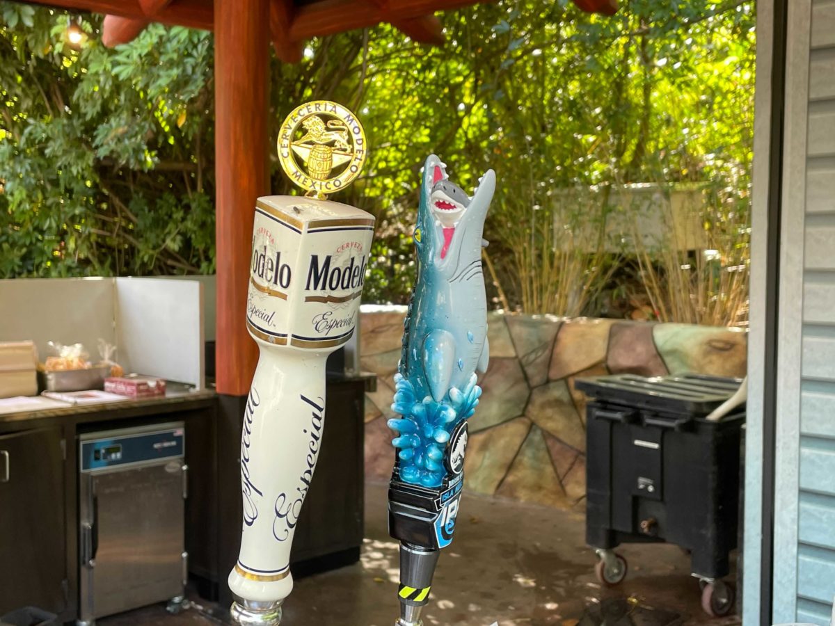 jurassic-world-isla-nublar-ipa-10-1842559