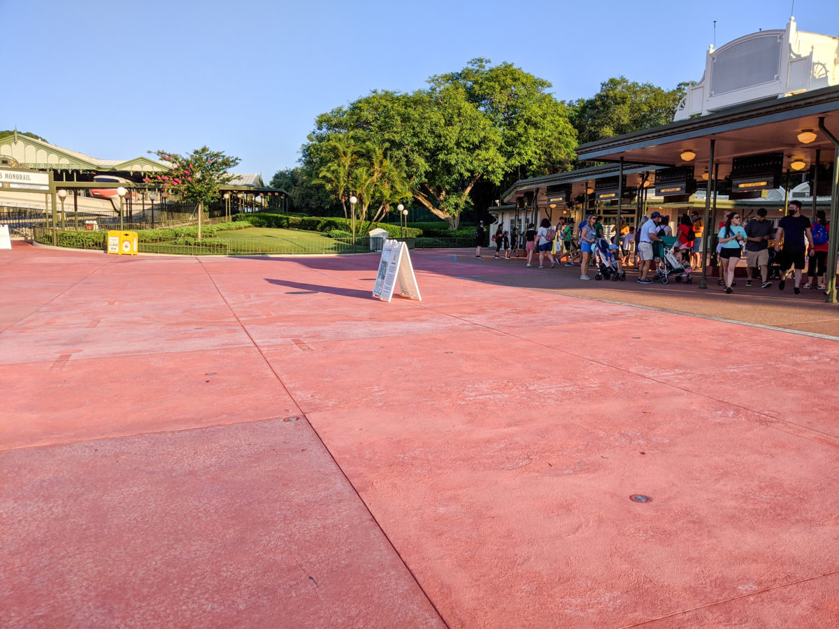 magic-kingdom-enterance-05-29-21-2403894