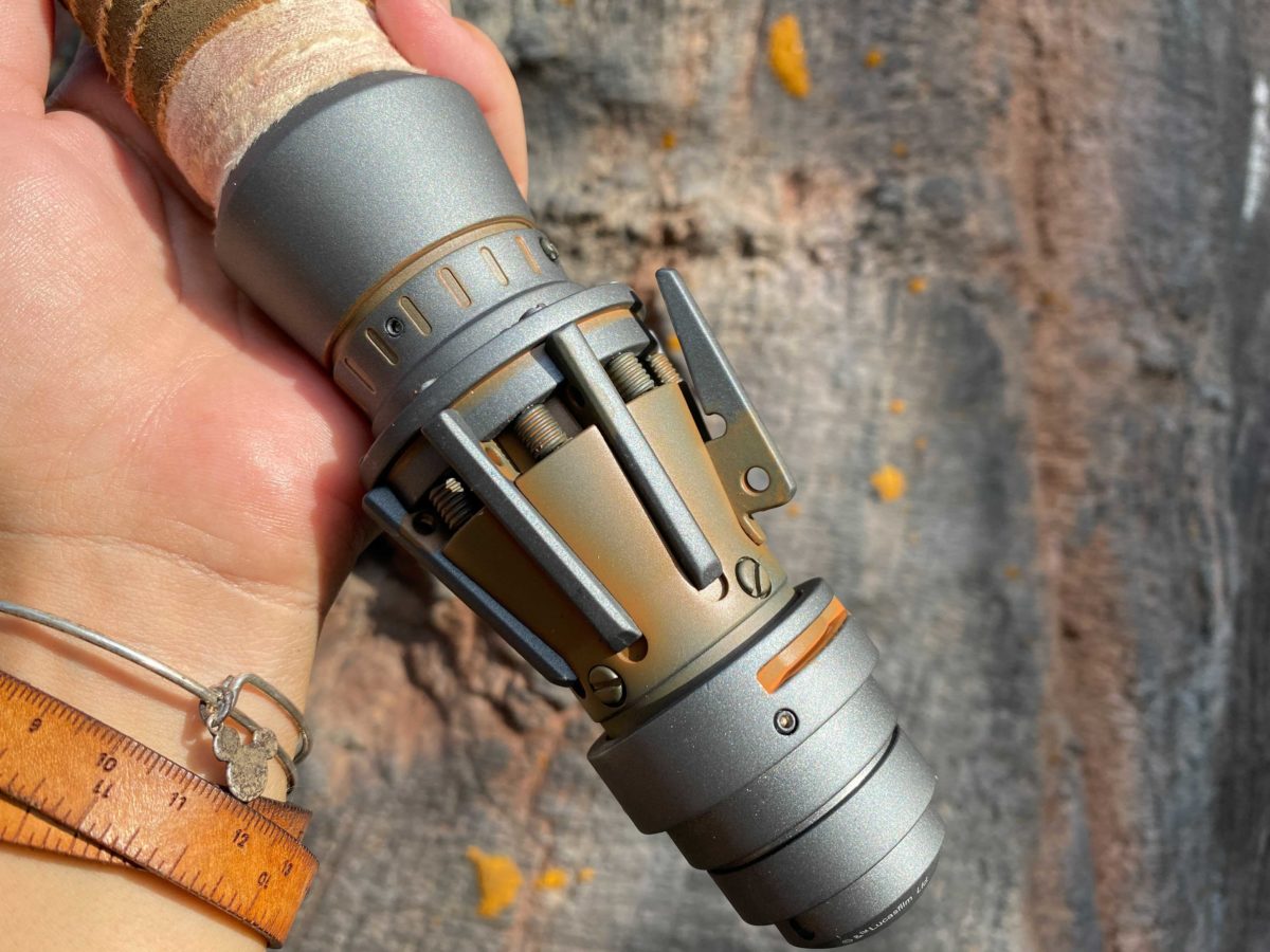 rey-legacy-lightsaber-dok-ondars-hollywood-studios-9-7057610