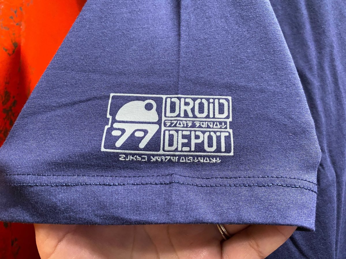 star-wars-galaxys-edge-droid-depot-apparel-collection-26-9314237