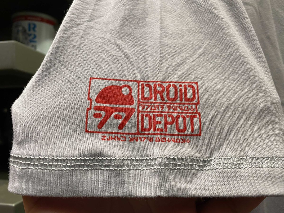 star-wars-galaxys-edge-droid-depot-apparel-collection-33-5857034