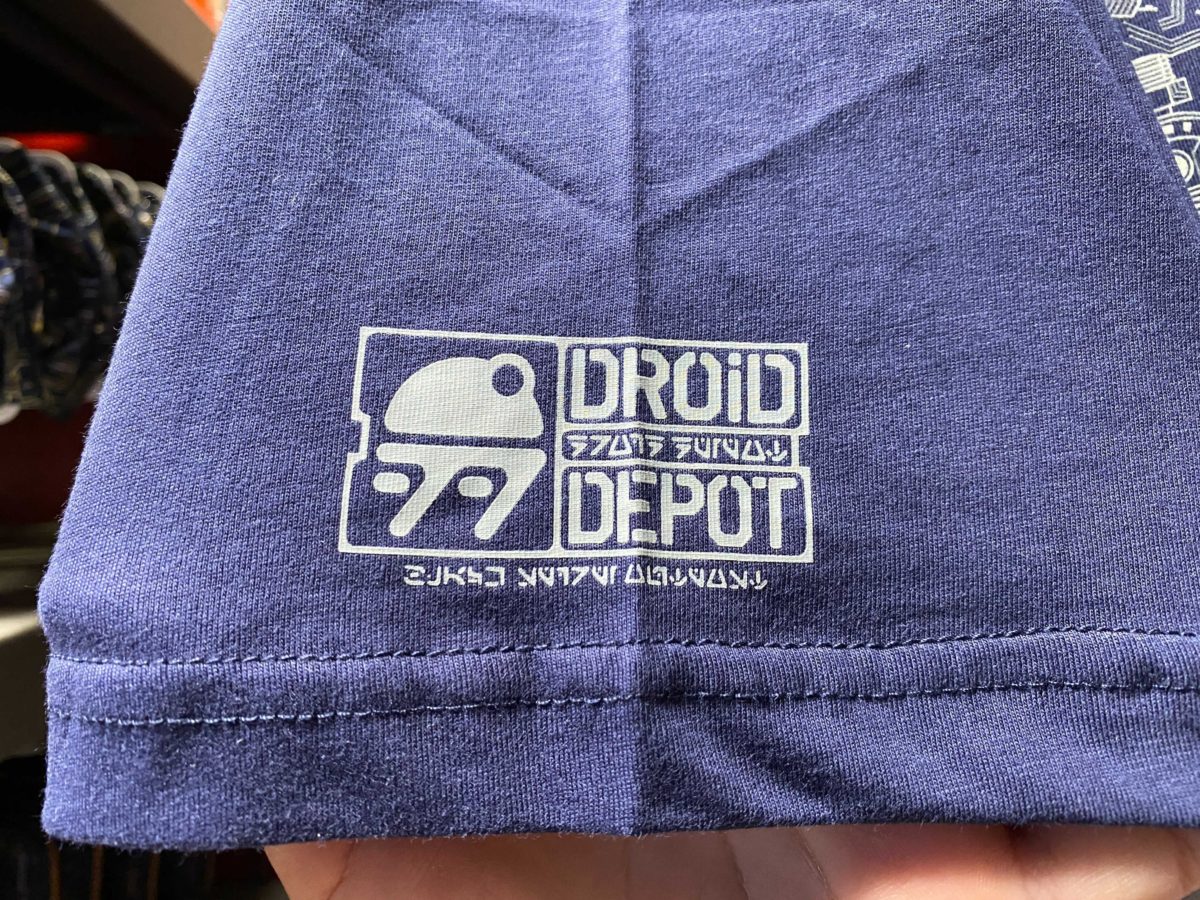 star-wars-galaxys-edge-droid-depot-apparel-collection-4-8101581