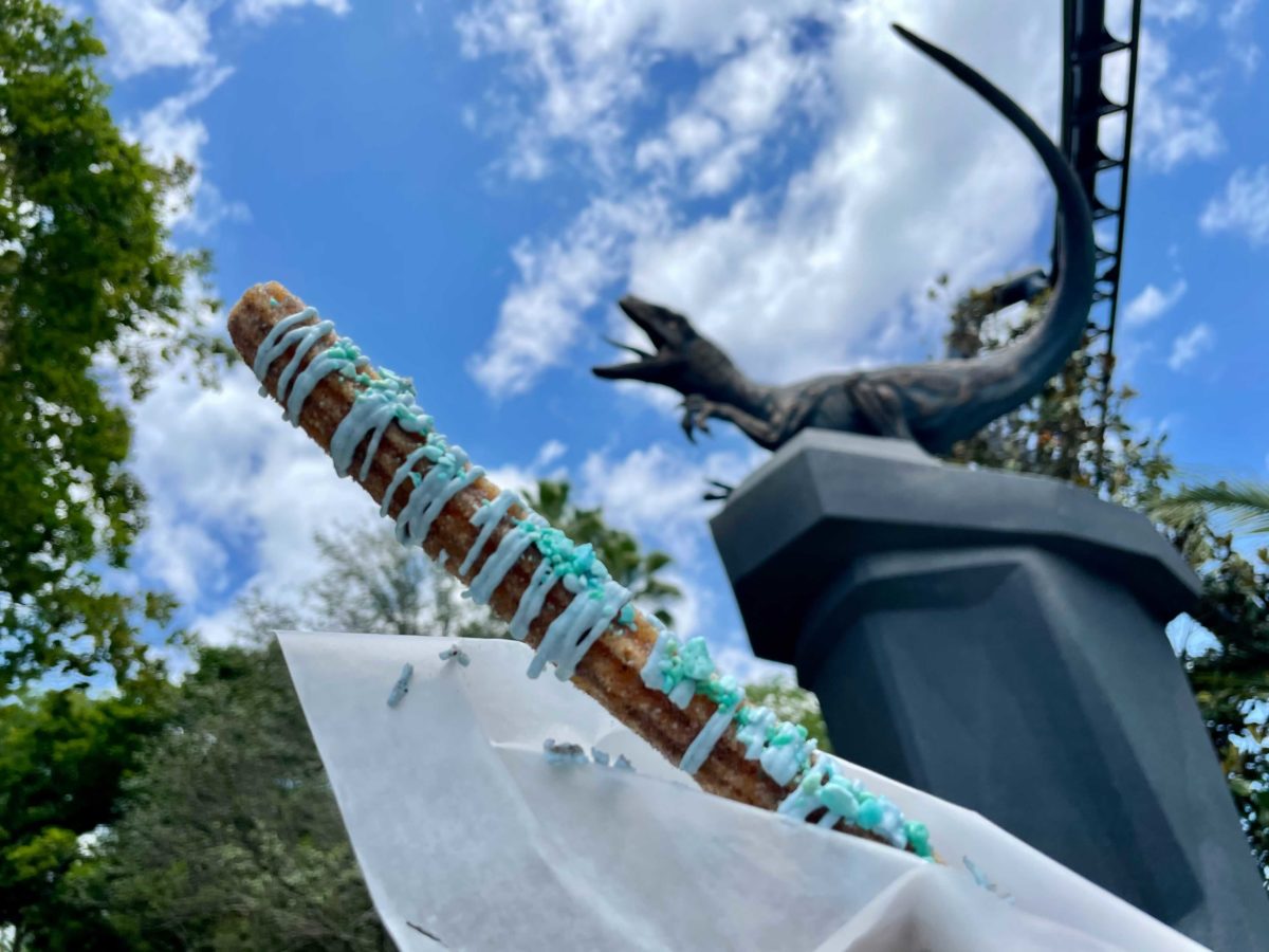 blue-churro-4-7962083