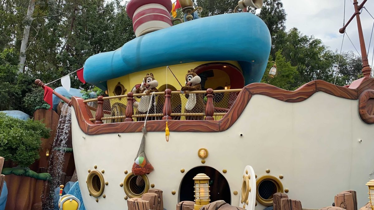 chip-n-dale-toontown-donalds-boat-6-2955075