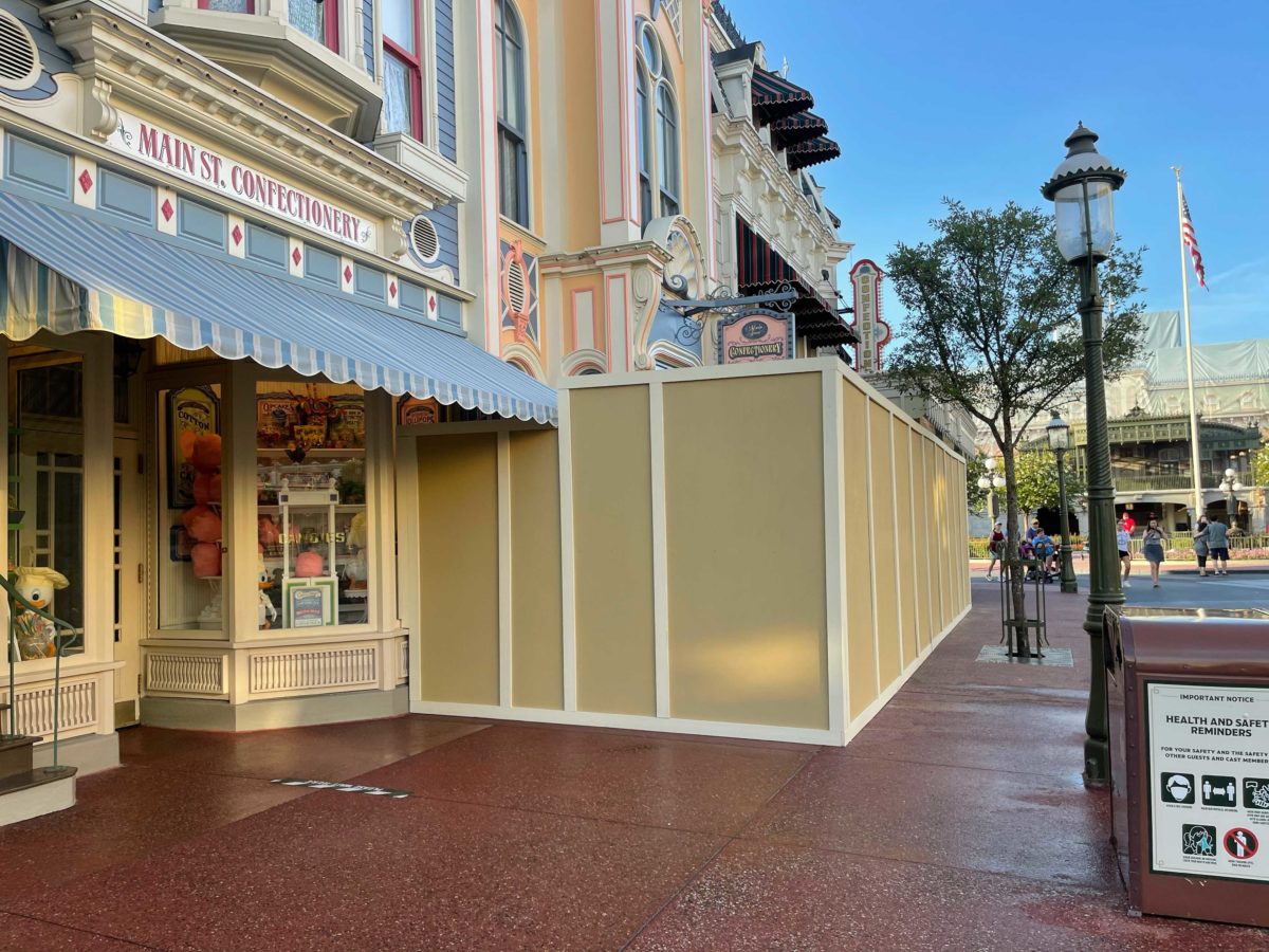 confectionery-construction-walls-0