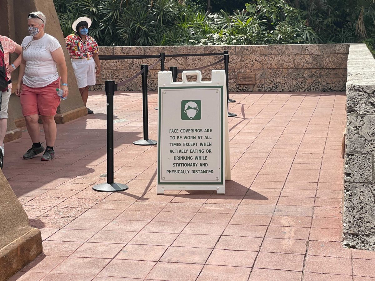 distancing-markers-removed-mexico-5