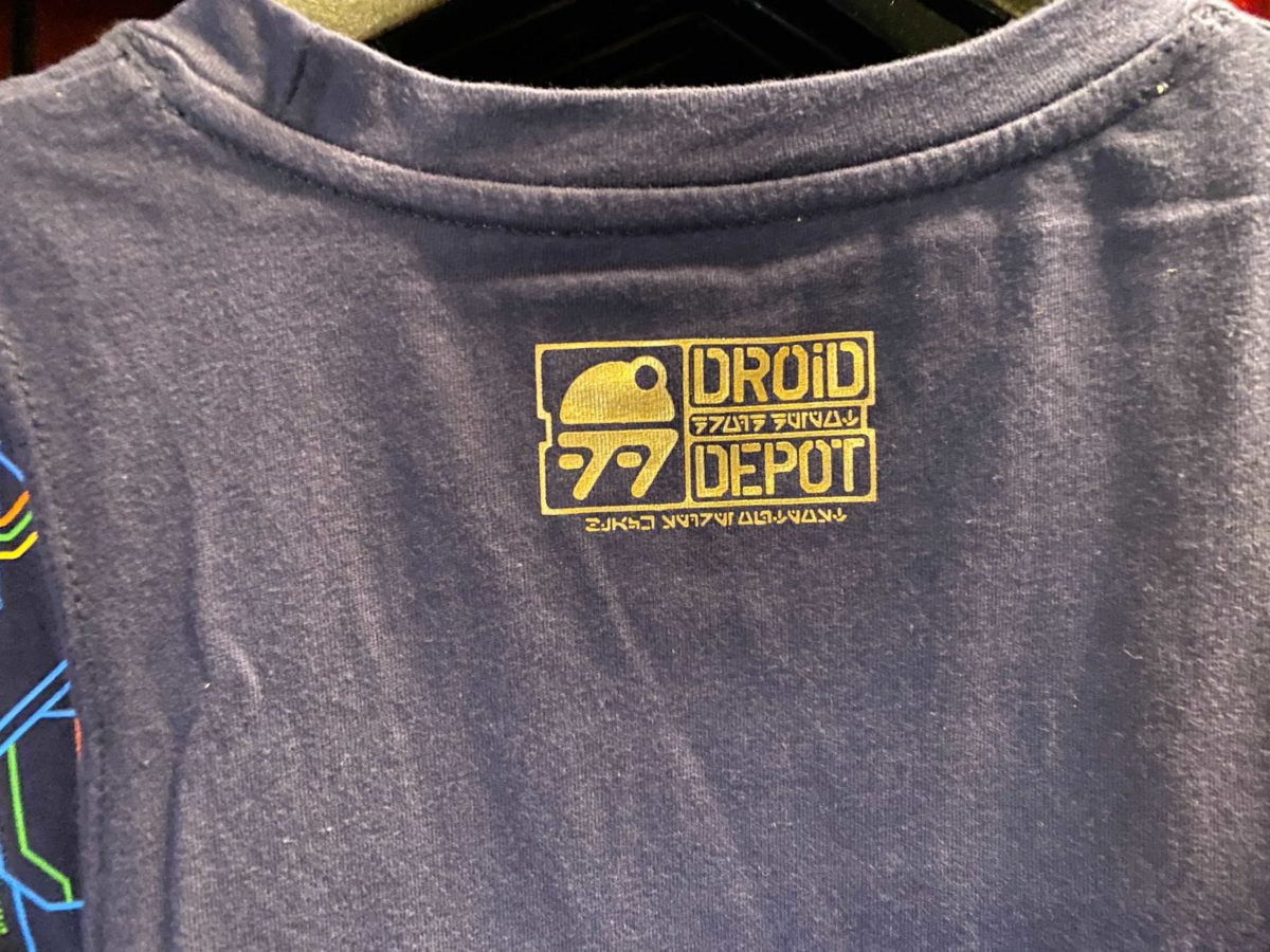 PHOTOS: New Droid Depot Apparel Arrives at Star Wars: Galaxy's Edge in ...