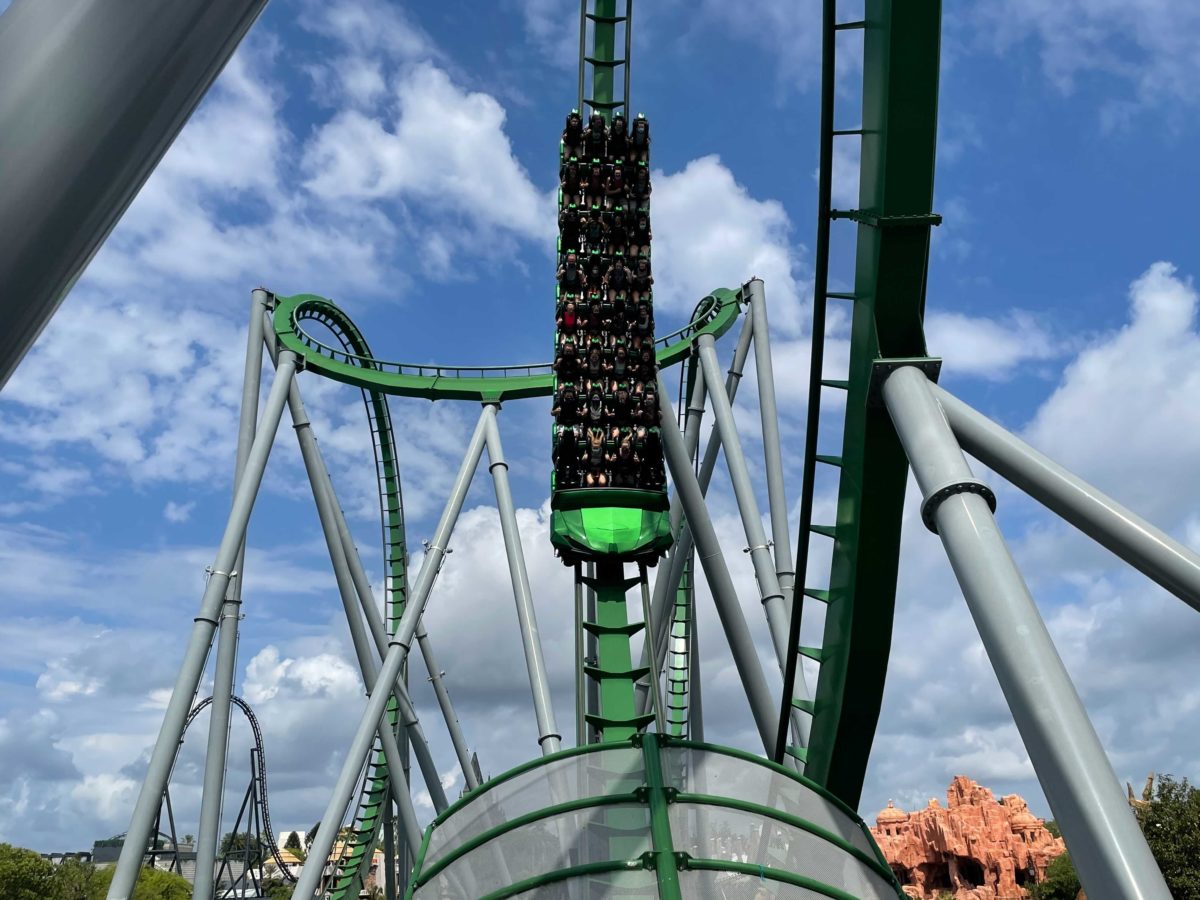incredible-hulk-coaster-1