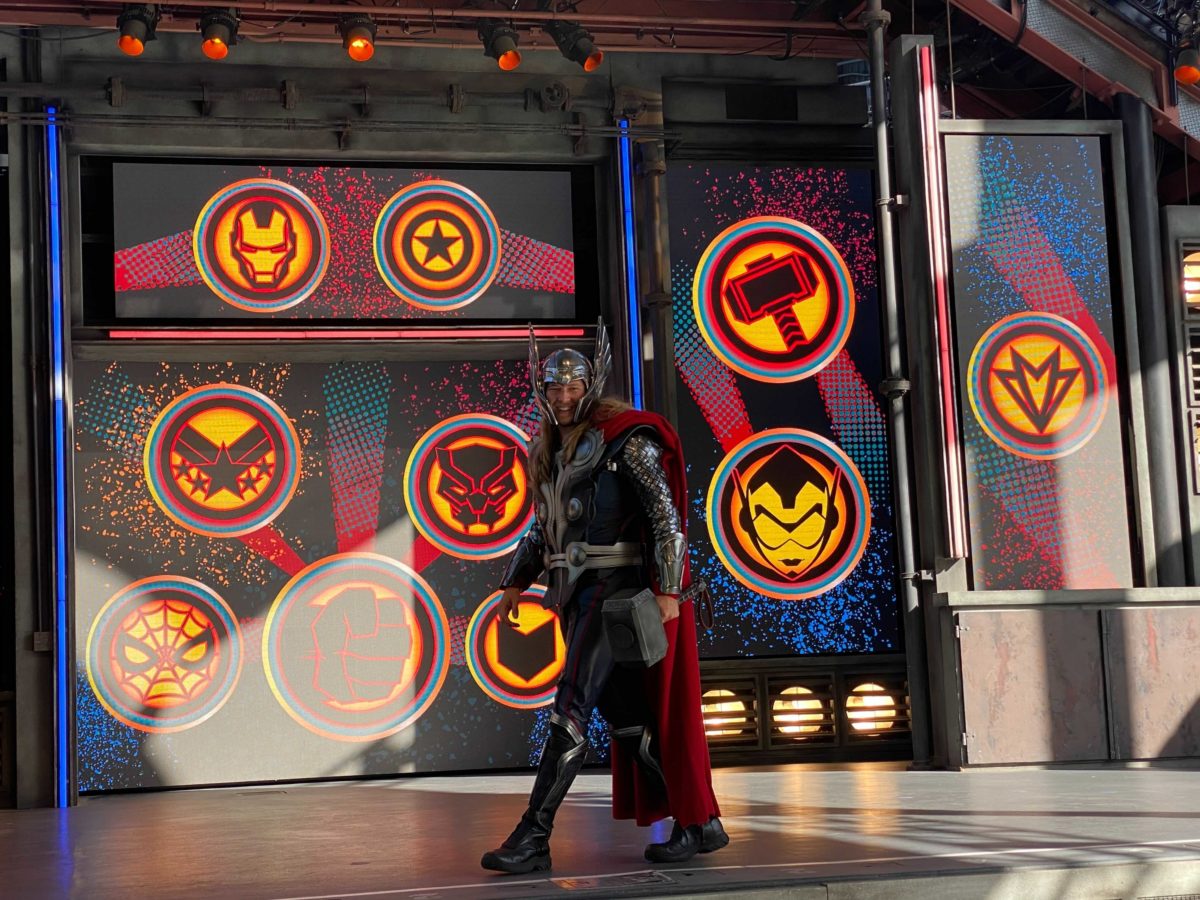 thor-hollywood-land-distanced-meet-and-greet-1