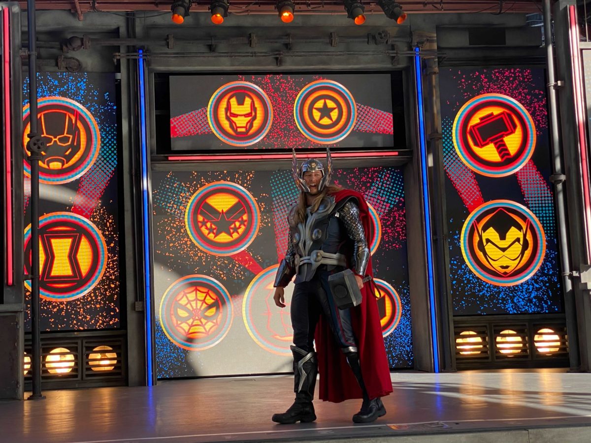 thor-hollywood-land-distanced-meet-and-greet-2