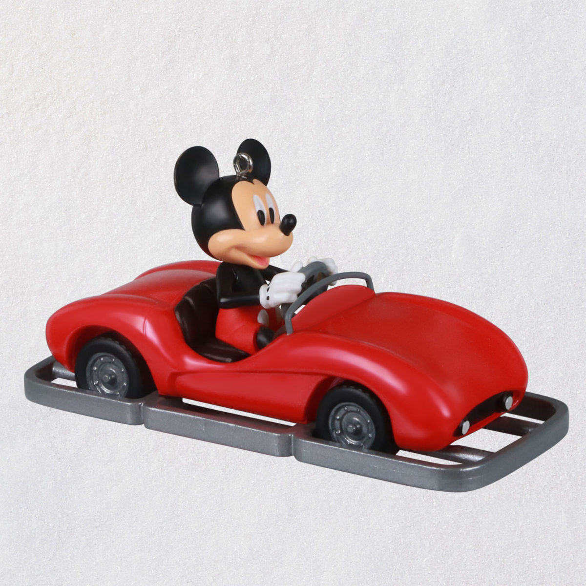 disney-autopia-mickey-mouse-a-futuristic-freeway-to-fun-keepsake-ornament_1899qxd6422_01-4849213
