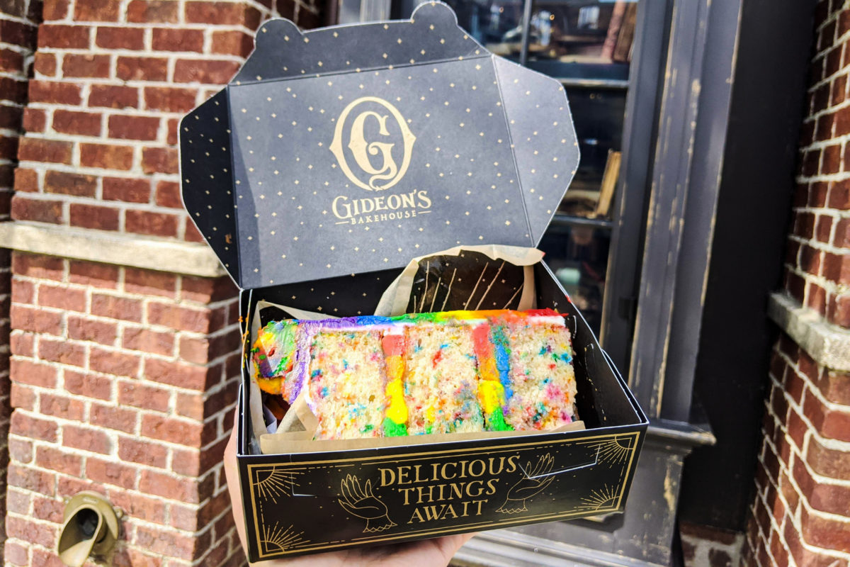 gideons-bakehouse-june-pride-cake-4-8901245