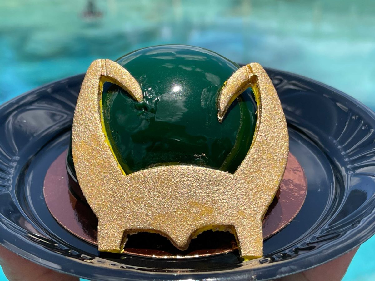 loki-mousse-dome-cake-amorettes-patisserie-disney-springs-6-4017791
