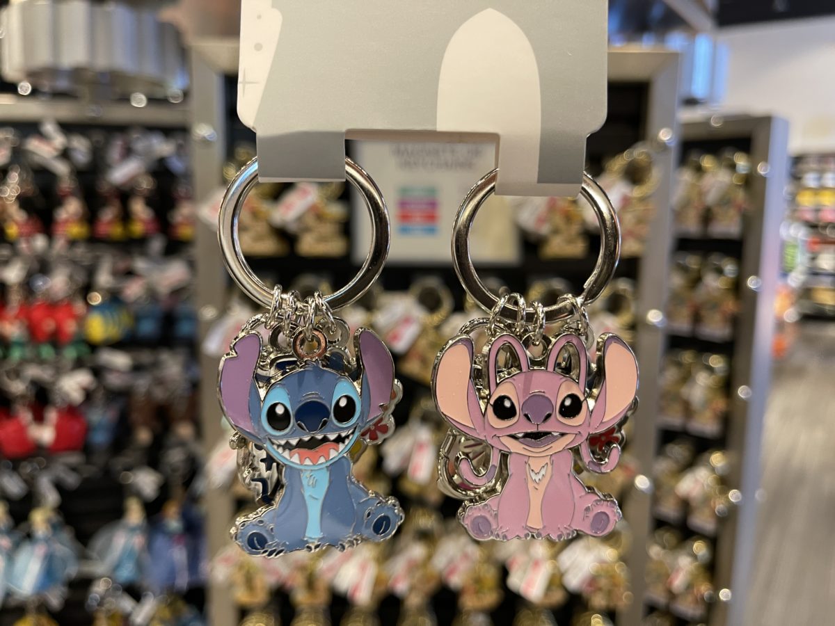 stitch-and-angel-keychain-set-epcot-06012021