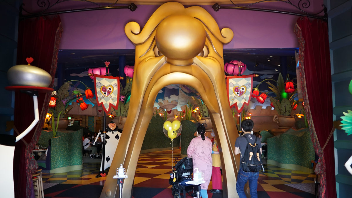 tdl_queenofheartsbanquethall_14