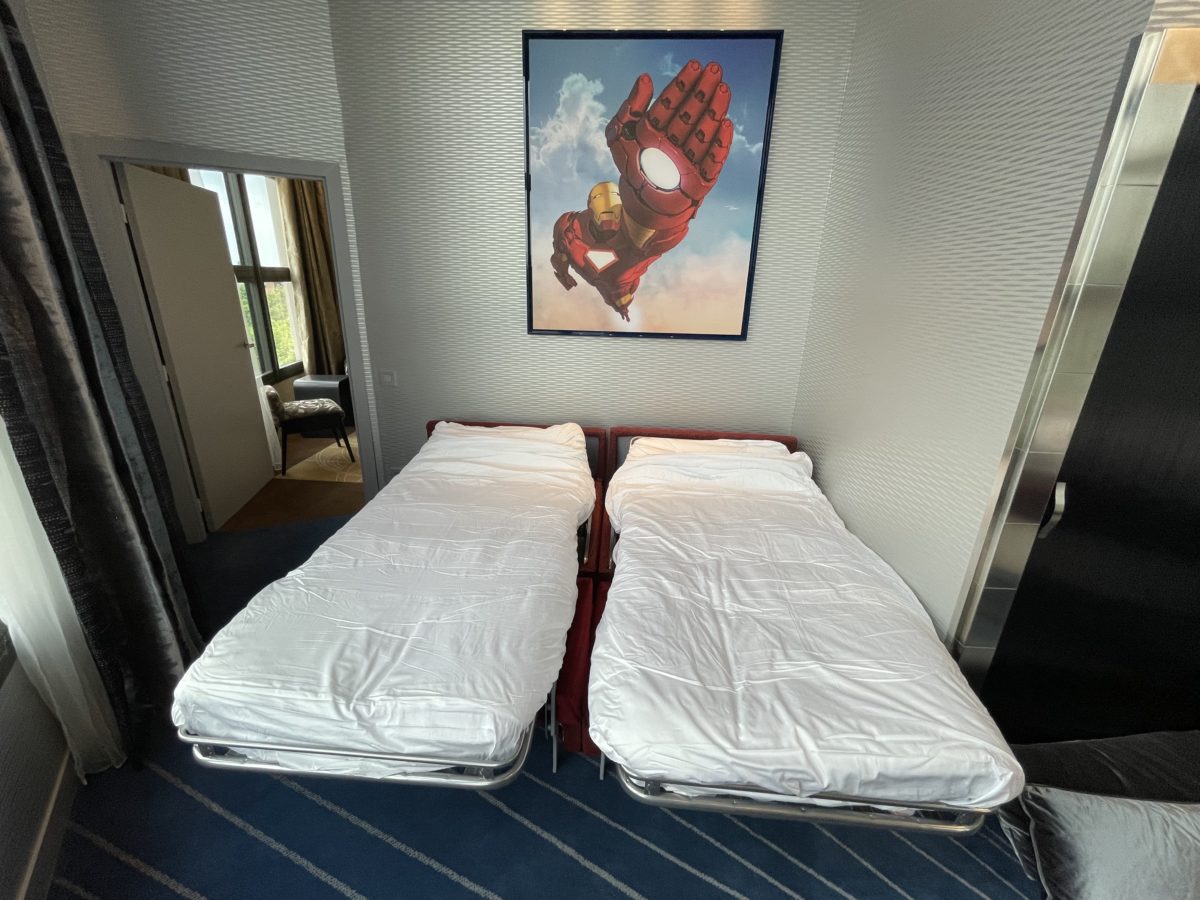 avengers-suite-pull-out-twins-beds-1490532