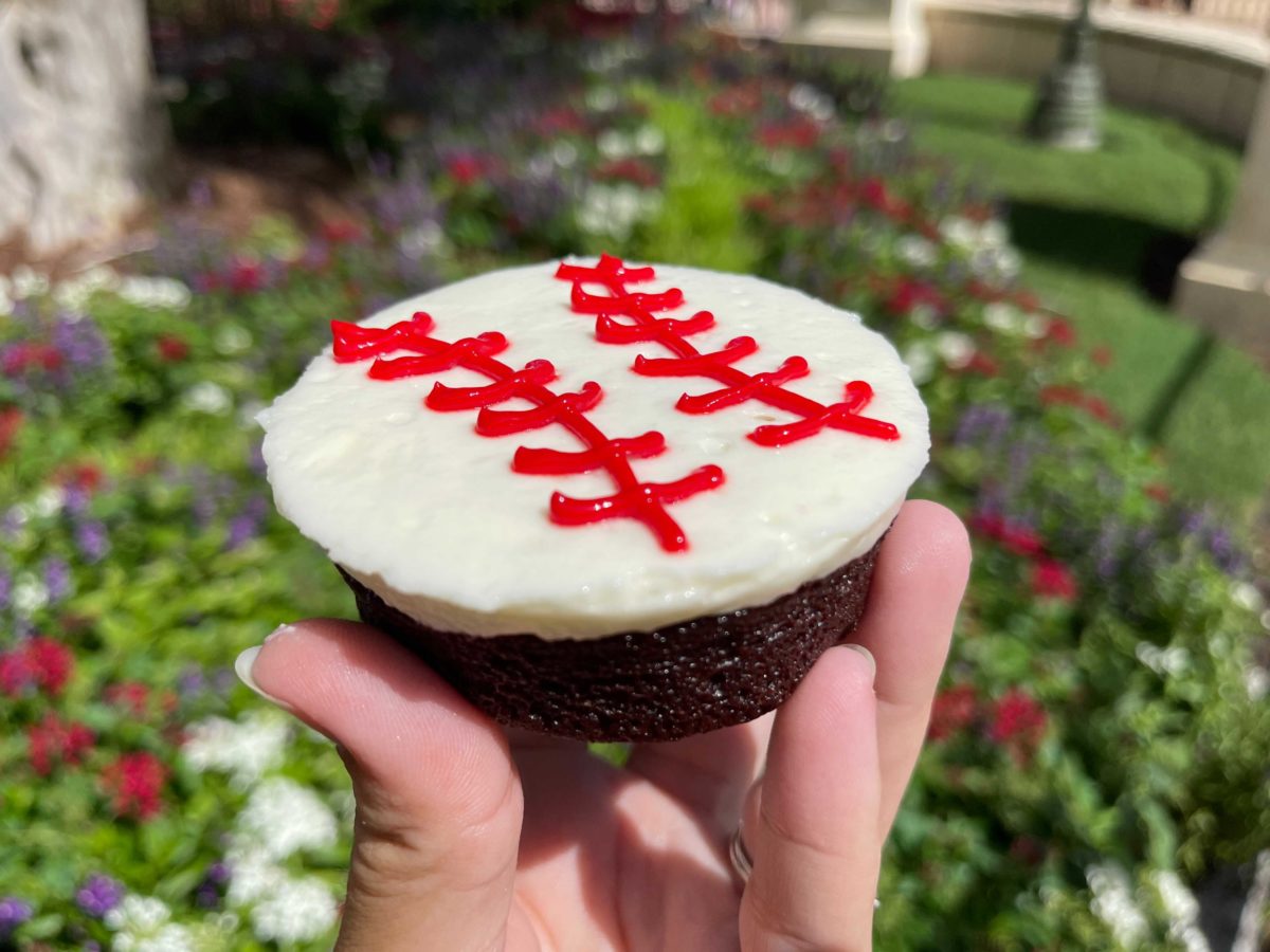 Casey's Corner baseball brownie
