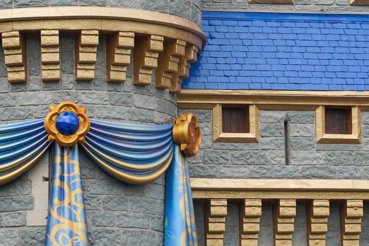 cinderella-castle-broken-bunting-8952