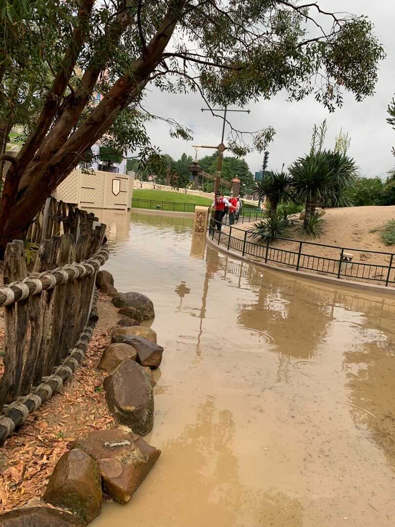 disneyland-paris-flooding-3-7614596