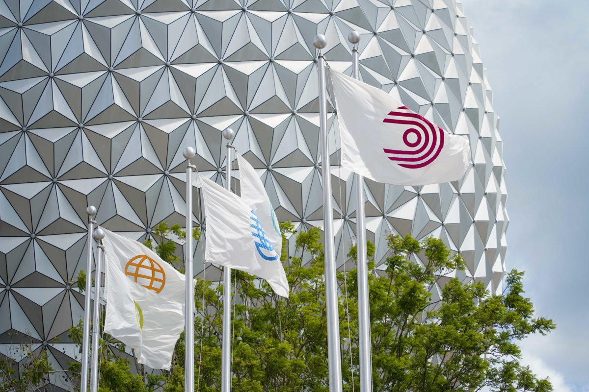 epcot-flag-missing-9254