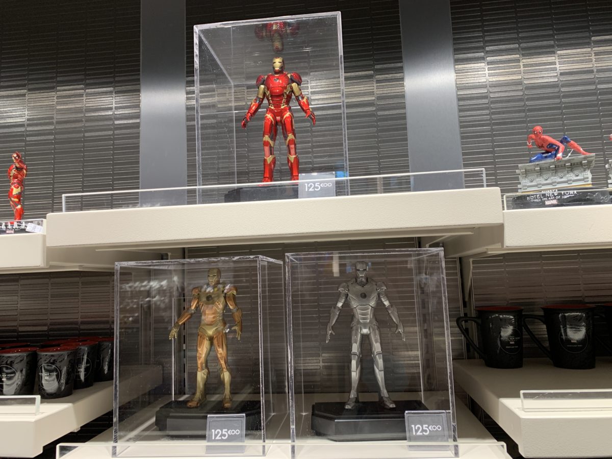 hotel-new-york-art-of-marvel-merch-0048