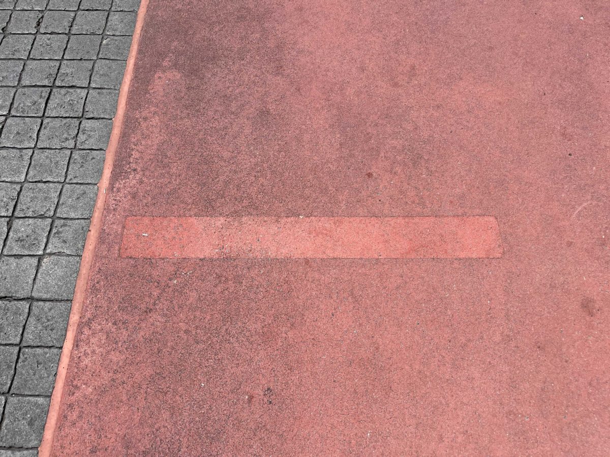 Pirates of the Caribbean at the Magic Kingdom has had its extended queue markings remove to minimize social distancing efforts at Walt Disney World