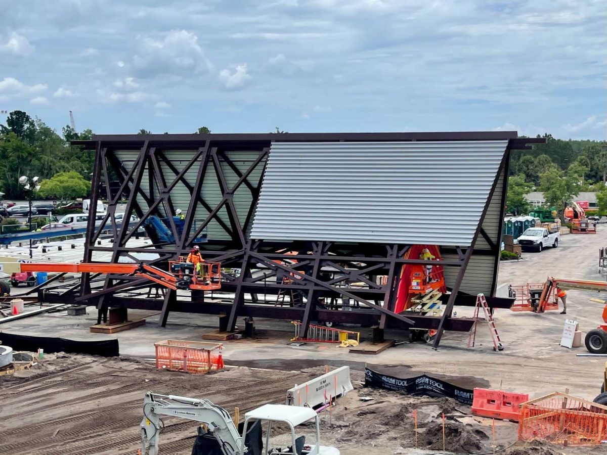 Construction progress on Disney's Polynesian Village Resort
