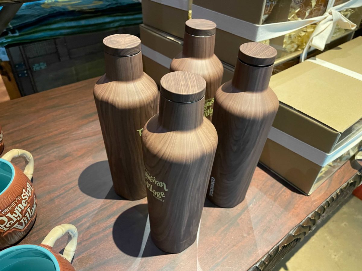 polynesian-resort-corkcicle-3