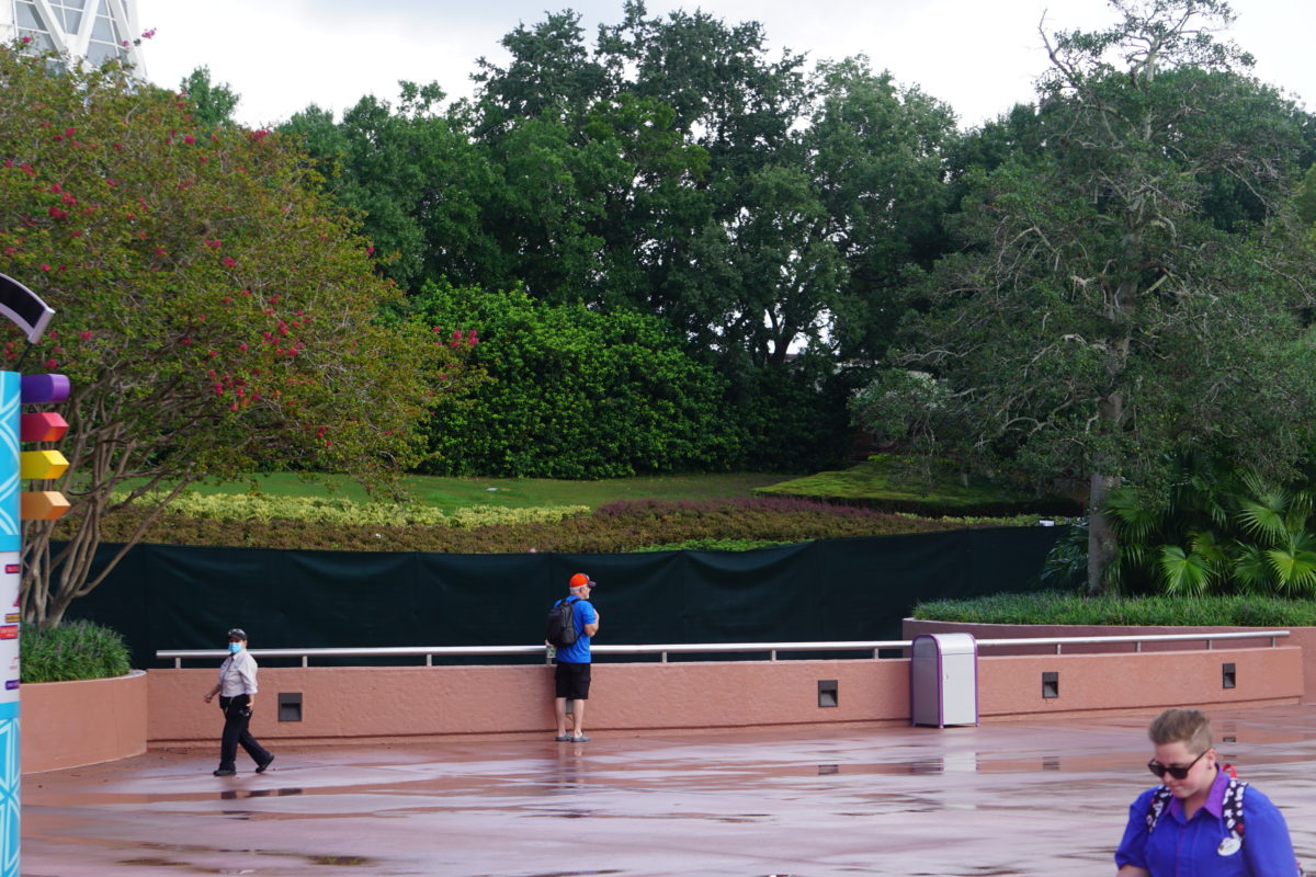butterfly-house-structure-removed-epcot-07082021