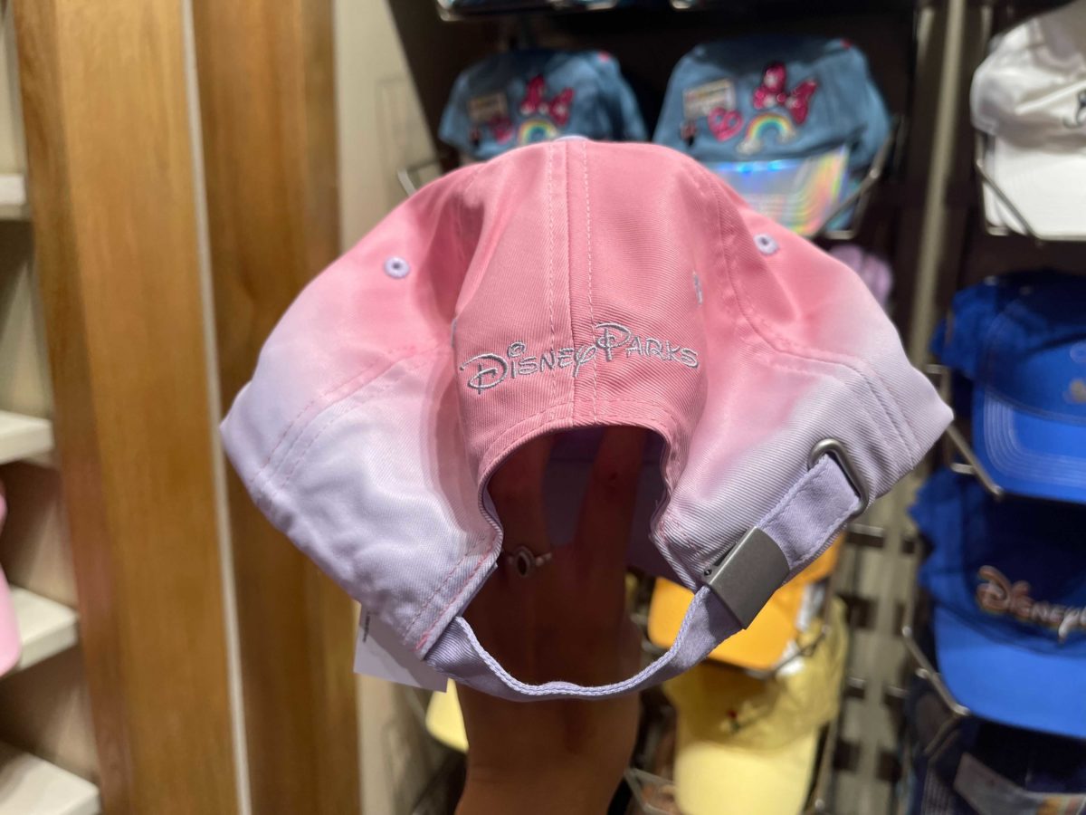 disneyland-pink-mickey-hat-3-9136580