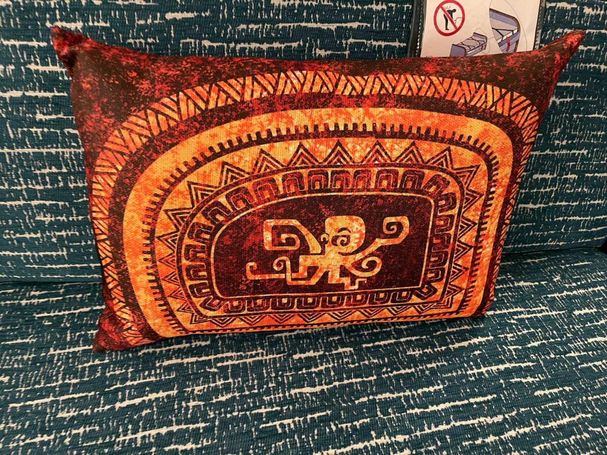 disneys-polynesian-village-resort-moana-room-tour-20-8876066