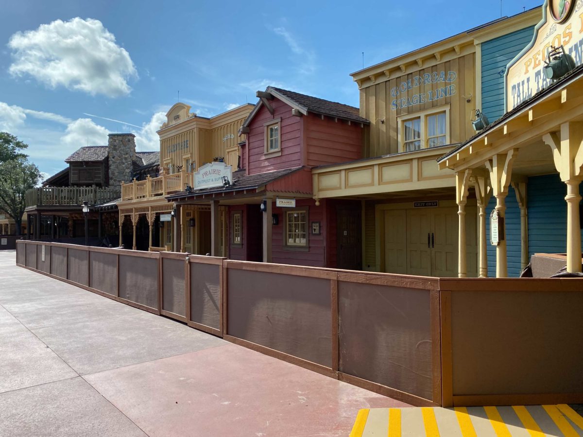 frontierland-boardwalk-refurb-7-31-21-1-7213466