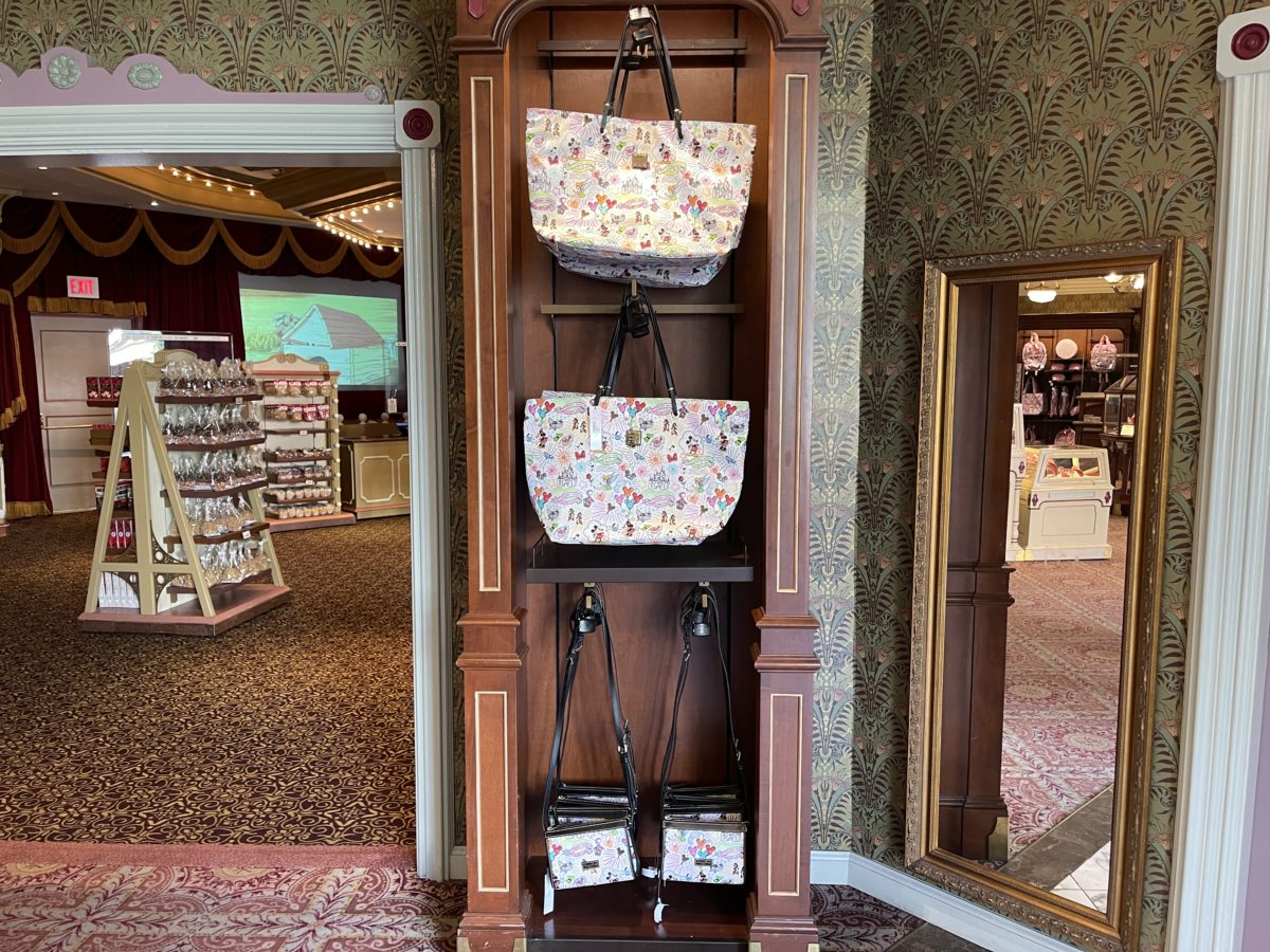 new-styles-sketch-dooney-and-bourke-magic-kingdom-07162021