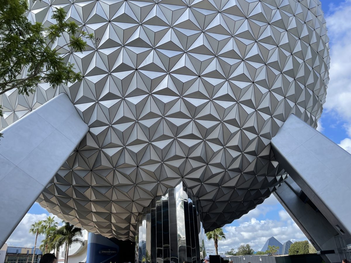 points-of-light-still-not-complete-epcot-07202021