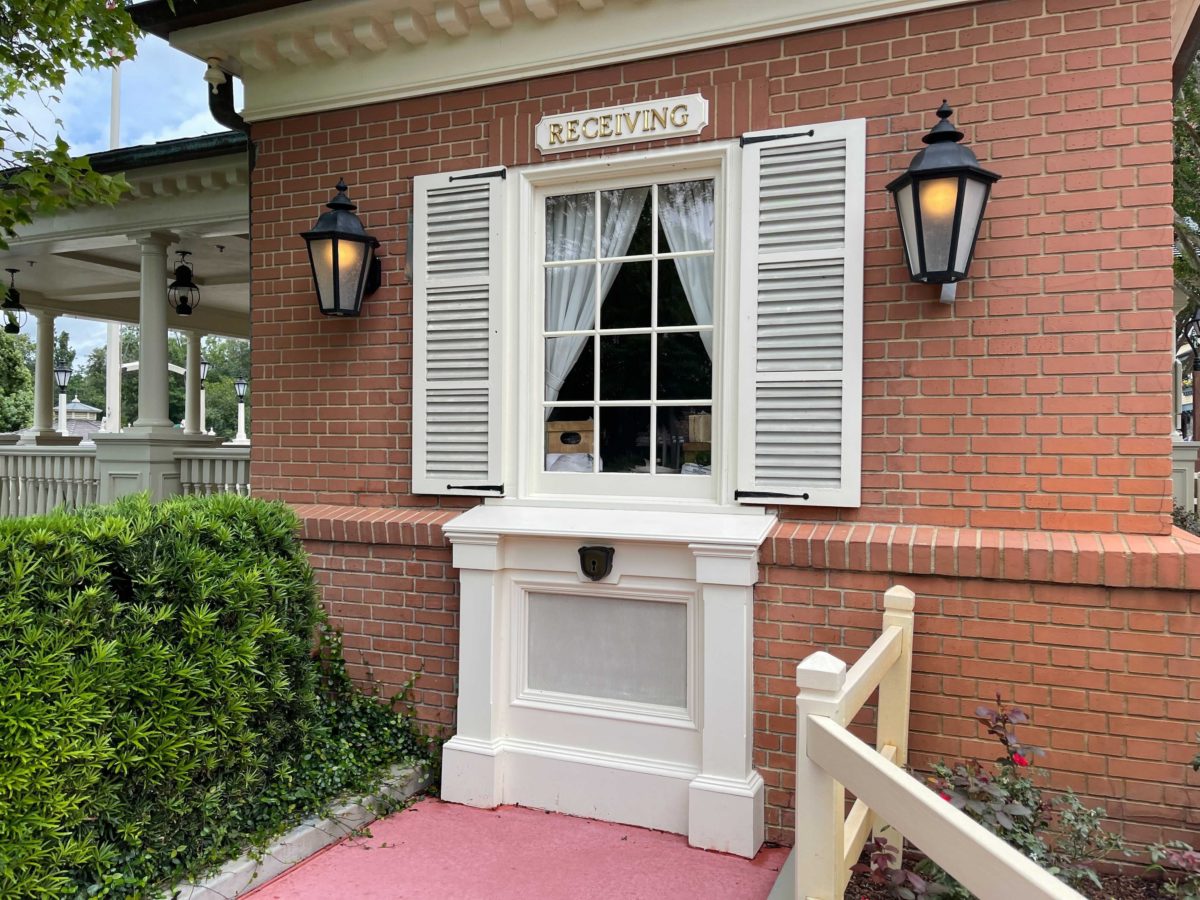 sorcerers-of-the-magickingdom-keyhole-7-6-21-14-9173568