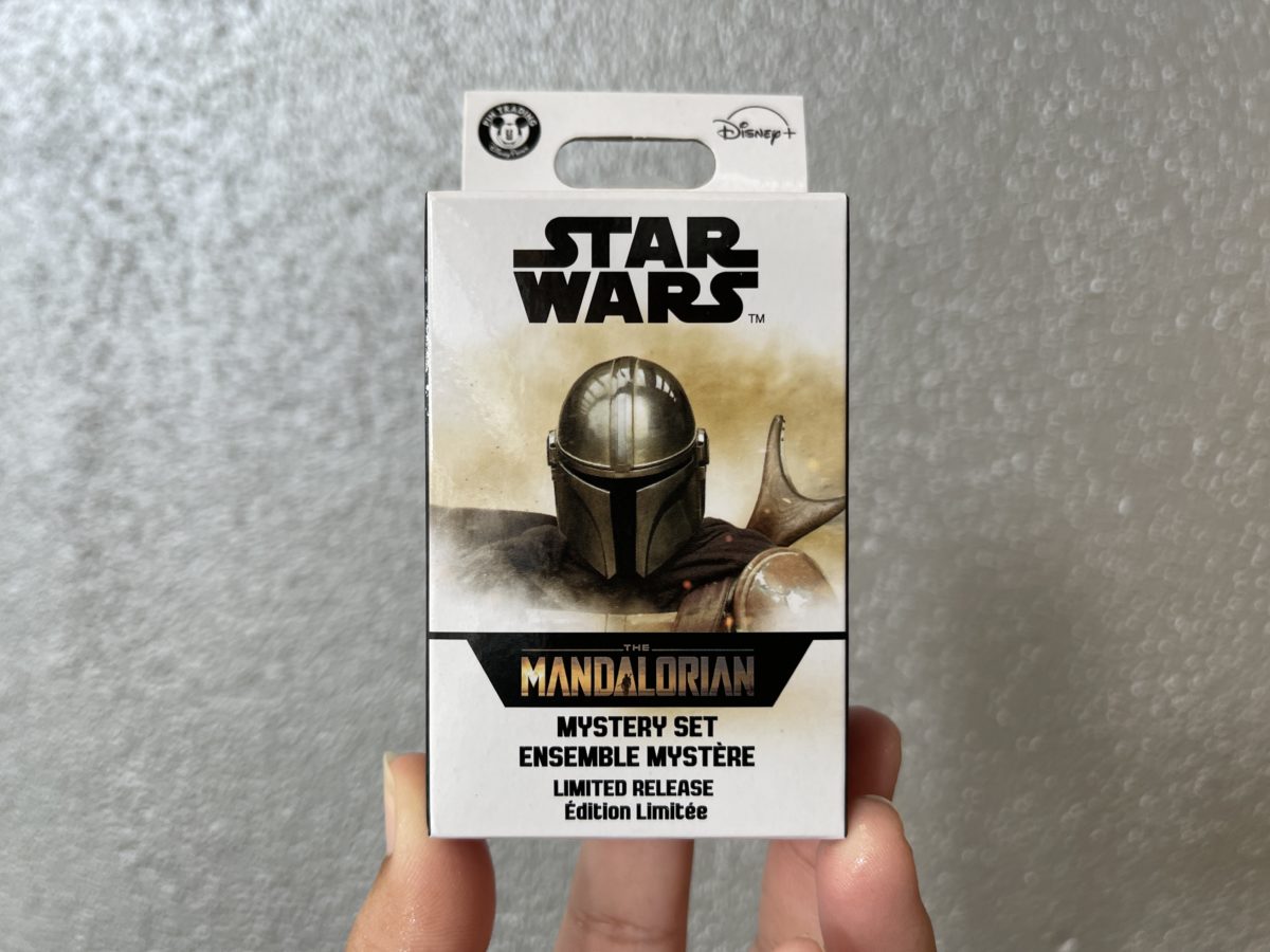 star-wars-mandalorian-lr-mystery-pin-set-helmets-epcot-07292021