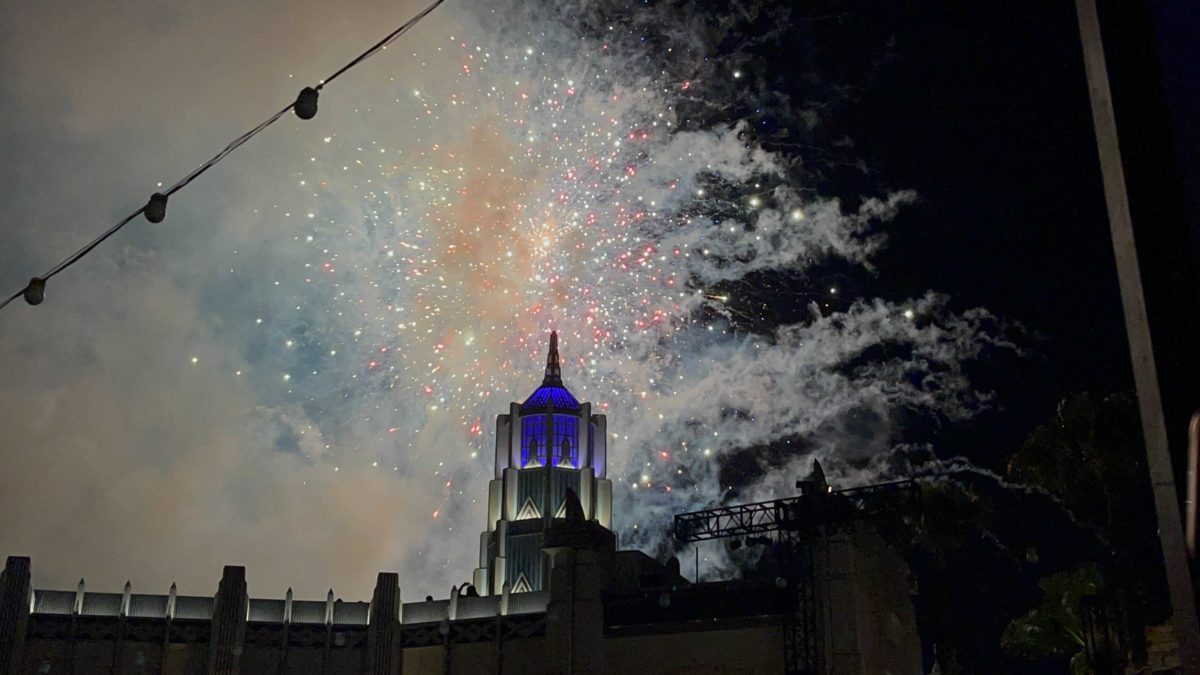 PHOTOS, VIDEO Fourth of July Fireworks Return at Universal Studios