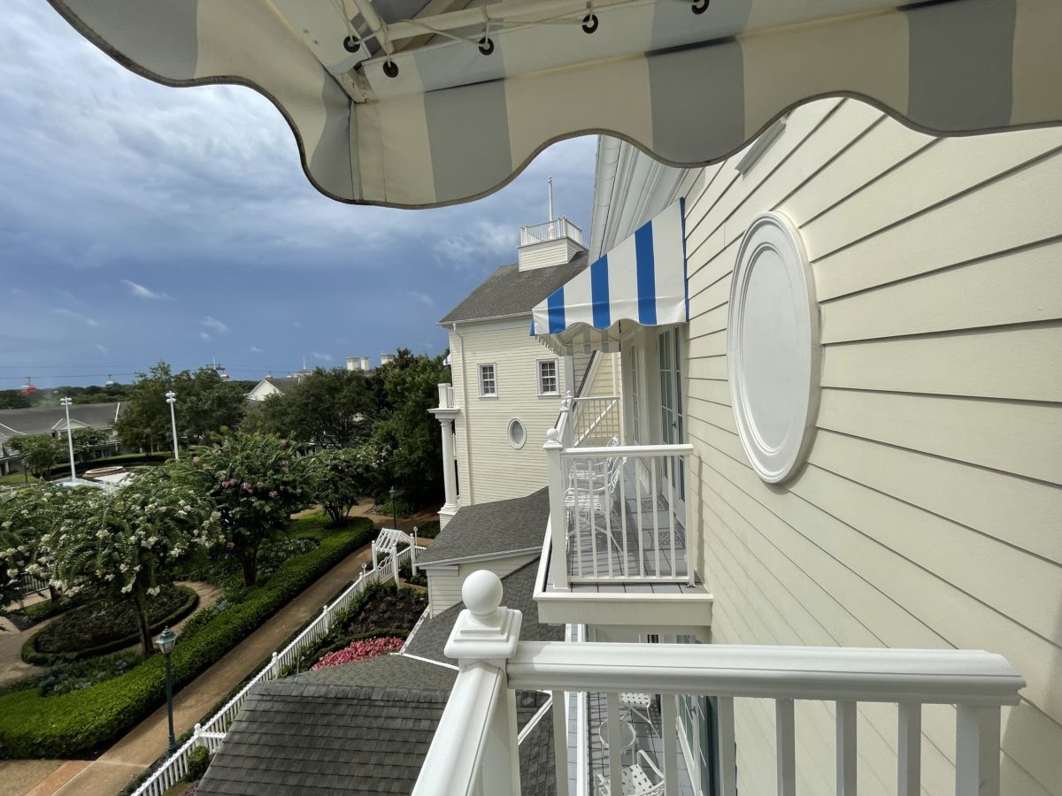 Photos Video Tour A Two Bedroom Suite At Disney S Boardwalk Inn Wdw News Today