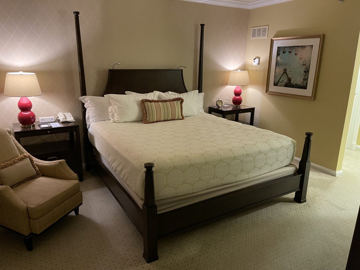 boardwalk-inn-2-bedroom-suite-31-1275100