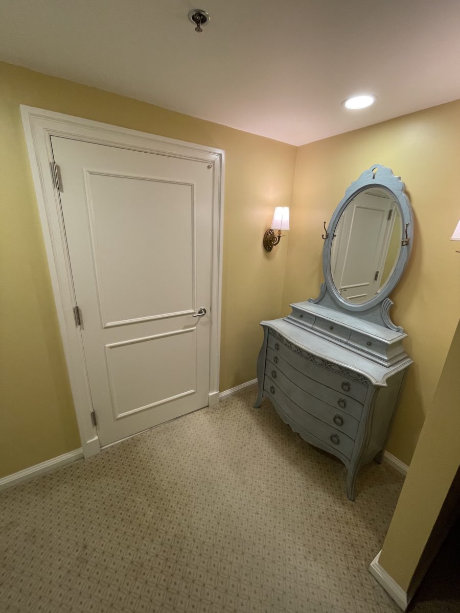 boardwalk-inn-2-bedroom-suite-35-3390841